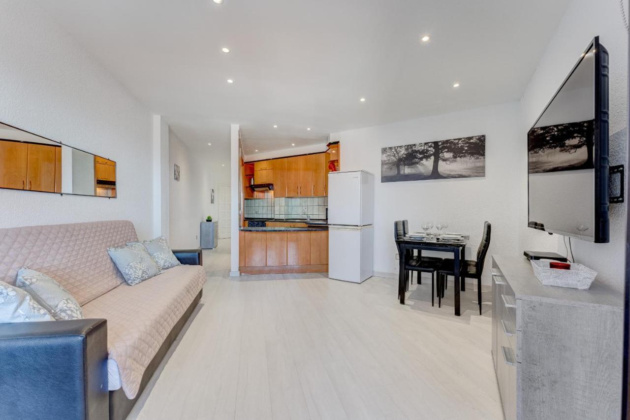 Wonderful Apartment With A Sea View, Wifi, Pool Пуерто де Сантяго Екстериор снимка
