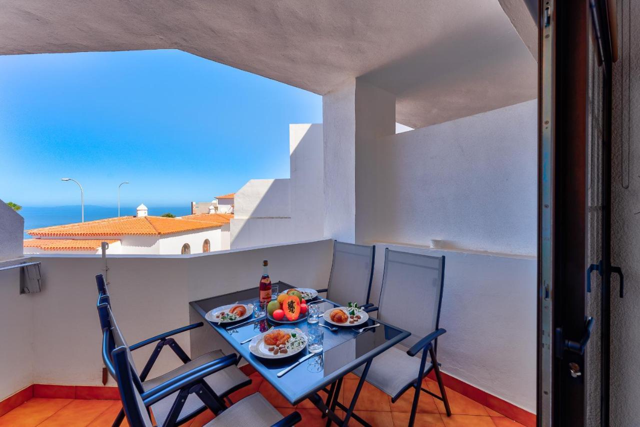 Wonderful Apartment With A Sea View, Wifi, Pool Пуерто де Сантяго Екстериор снимка