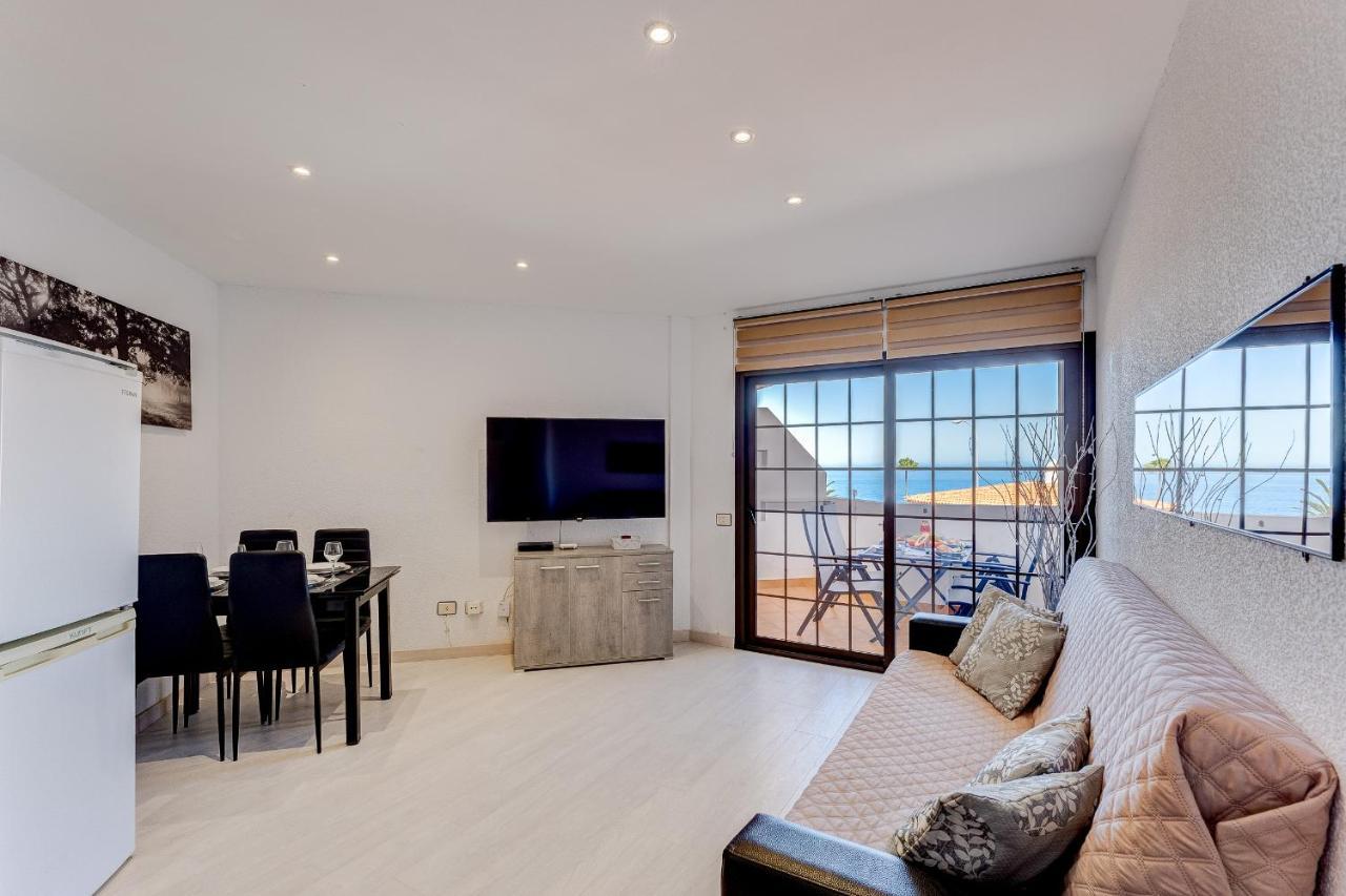 Wonderful Apartment With A Sea View, Wifi, Pool Пуерто де Сантяго Екстериор снимка